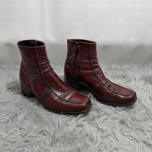 Florsheim vintage Leather Ankle Boots